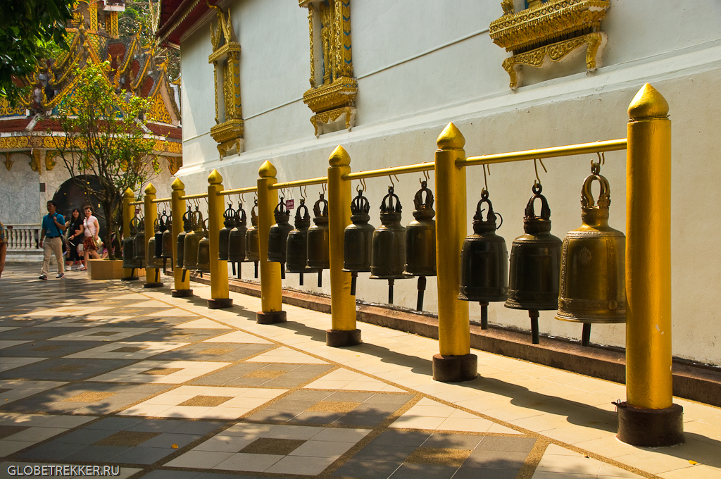 Ват Дой Сутеп (Wat Doi Suthep)   храм на горе в Чианг Мае
