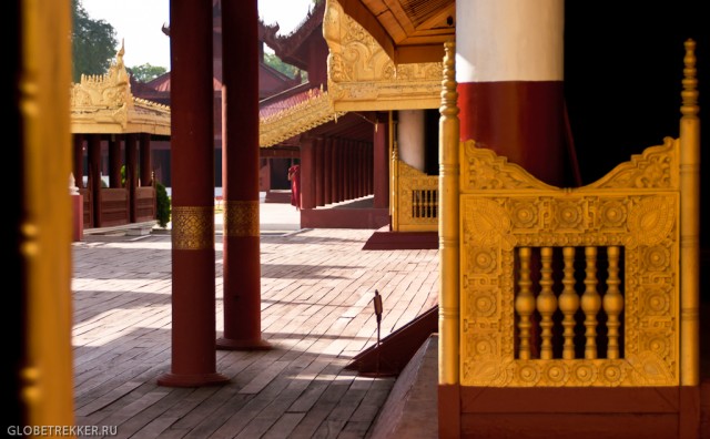 Мандалайский Дворец. Торжество бутафории
