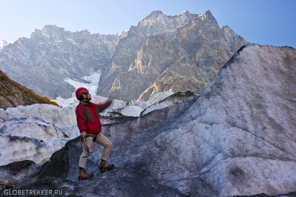 Ледник Чалаади: играем в альпинистов