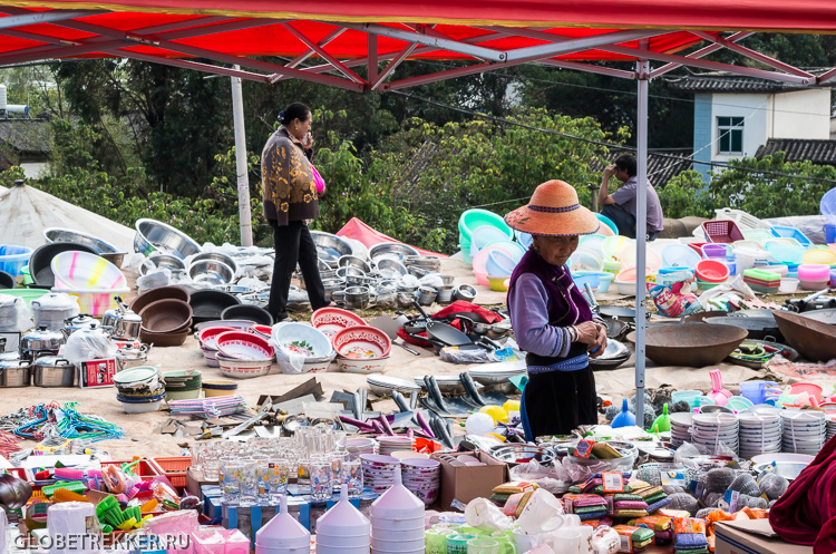 Традиционный рынок в Шапине