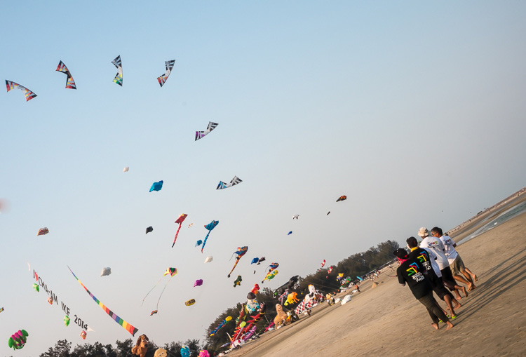 Фестиваль воздушных змеев в Ча Аме