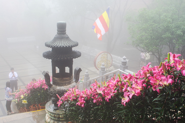 Будда в тумане или Майское путешествие на остров Лантау