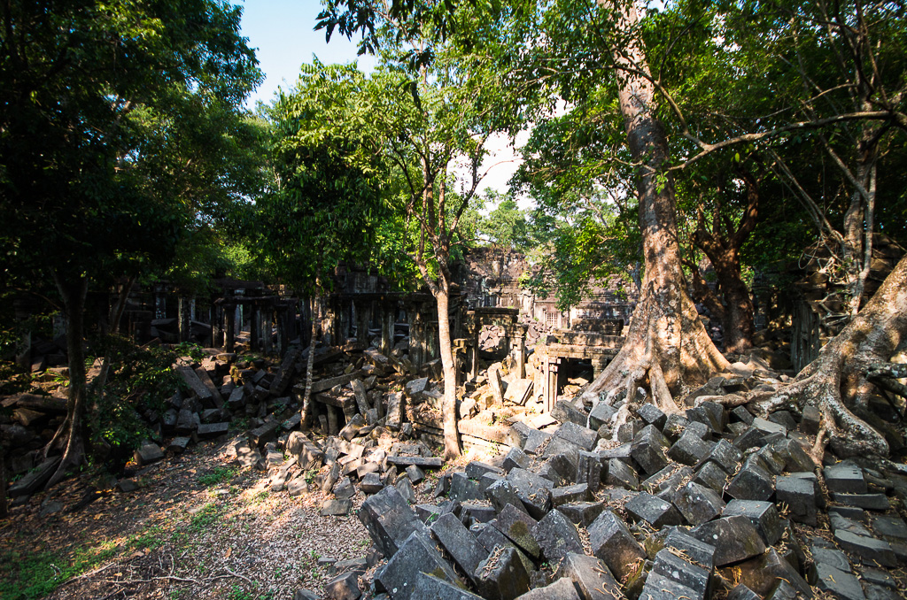 Бенг Мелиа   нетронутый Ангкор
